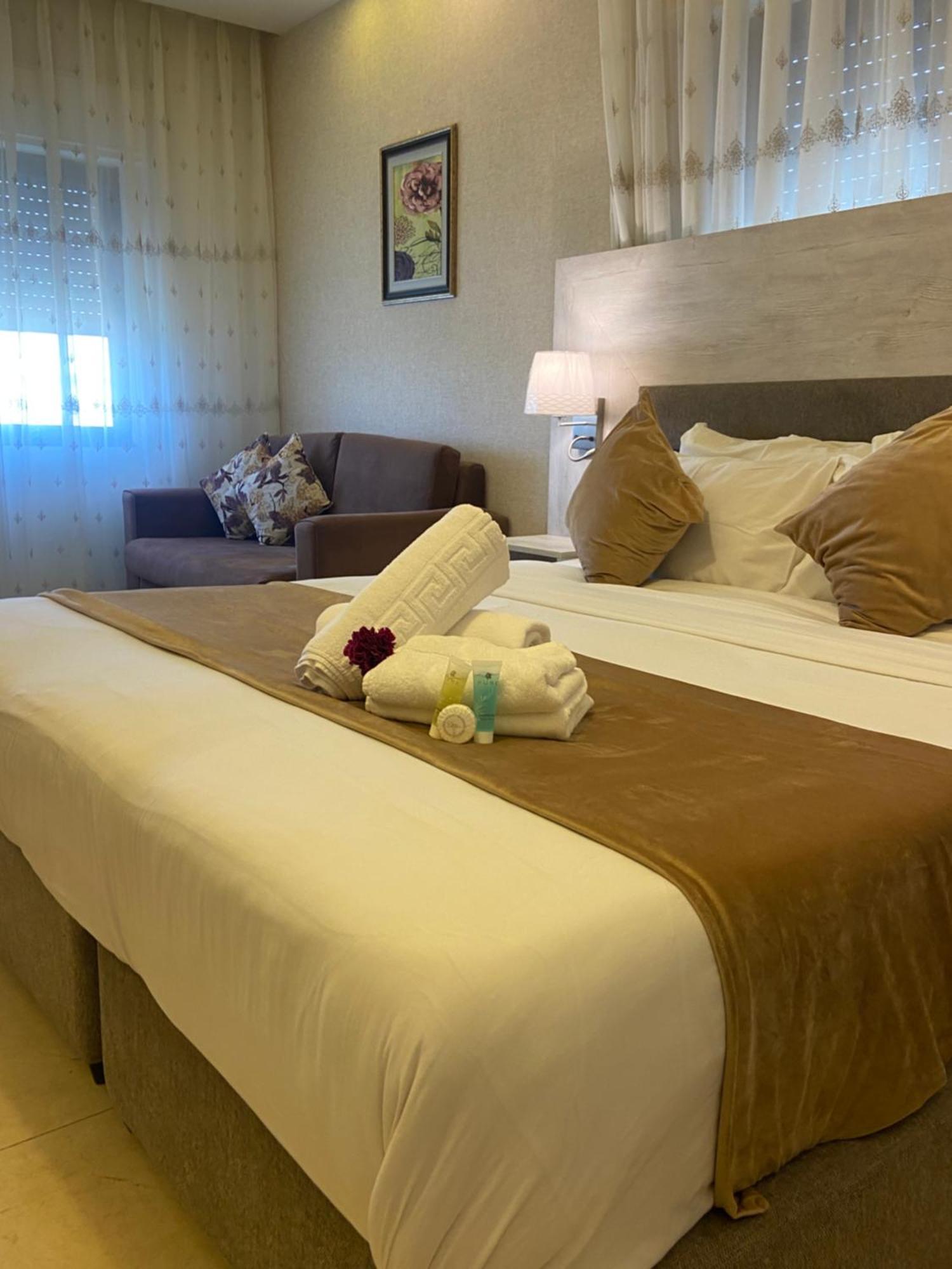 Alqimah Hotel Apartments Amman Exterior photo